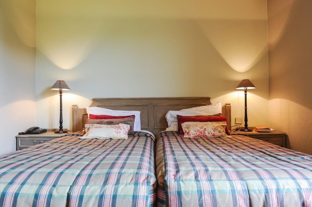 Le Domaine De Mombreux Hotell Lumbres Exteriör bild