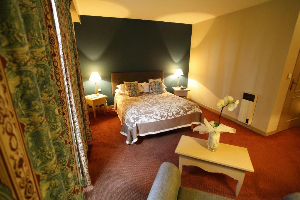 Le Domaine De Mombreux Hotell Lumbres Rum bild